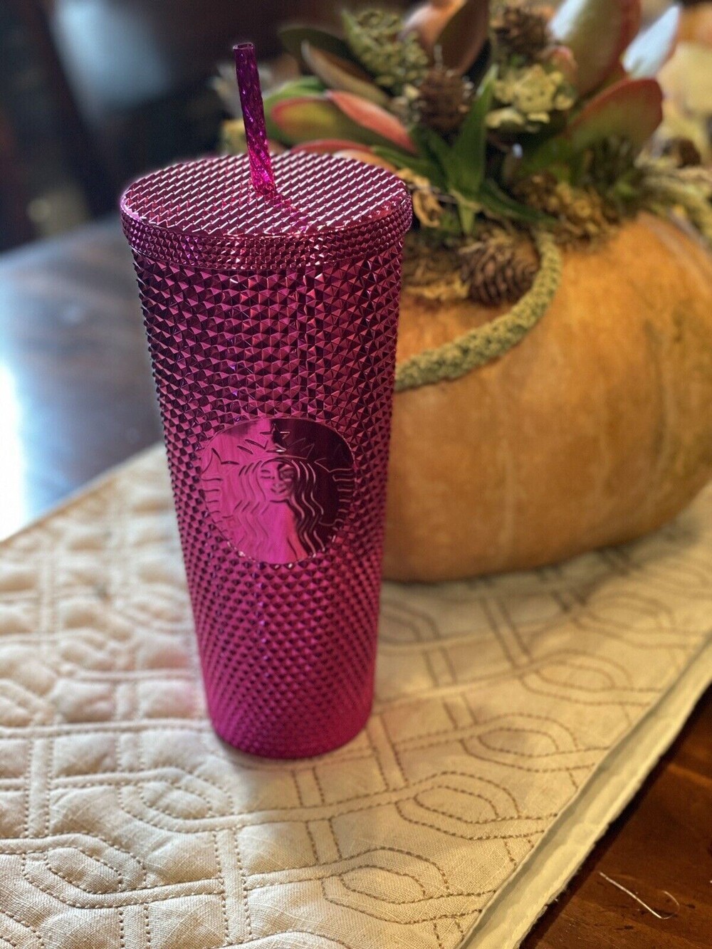 Starbucks Christmas Holiday 2022 Pink Bling Studded Venti 24 oz Cold Cup Tumbler
